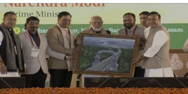 ಅಸ್ಸಾಂನಲ್ಲಿ ಅಮೃತ್ ಭಾರತ್ ಎಕ್ಸ್‌ಪ್ರೆಸ್ ರೈಲುಗಳಿಗೆ ಪ್ರಧಾನಿ ಮೋದಿ ಚಾಲನೆ