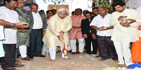 ಸಚಿವ ಎಚ್.ಕೆ. ಪಾಟೀಲರಿಂದ ಗದಗ ತಾಲೂಕು ಪ್ರಜಾಸೌಧ ಕಟ್ಟಡಕ್ಕೆ ಶಿಲಾನ್ಯಾಸ