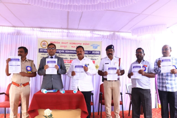 ಜಾಗರೂಕತೆಯಿಂದ ವಾಹನ ಚಲಾಯಿಸಿ: ನ್ಯಾ.ರಾಜೇಶ್ ಎನ್.ಹೊಸಮನೆ