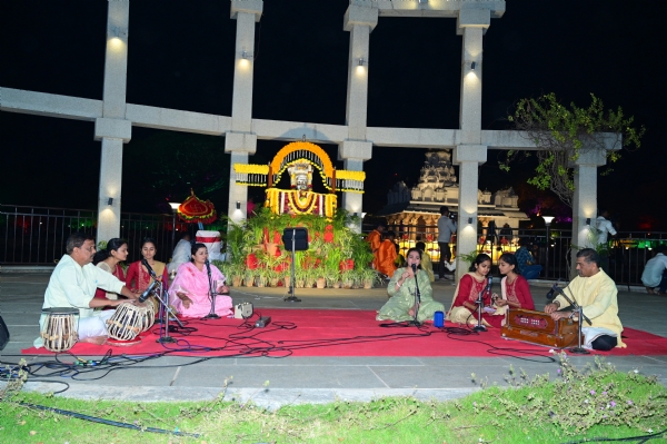 ಶ್ರೀ ಗವಿಮಠದ ಜಾತ್ರಾ : ತೆಪ್ಪೋತ್ಸವ ಹಾಗೂ ಸಂಗೀತ
