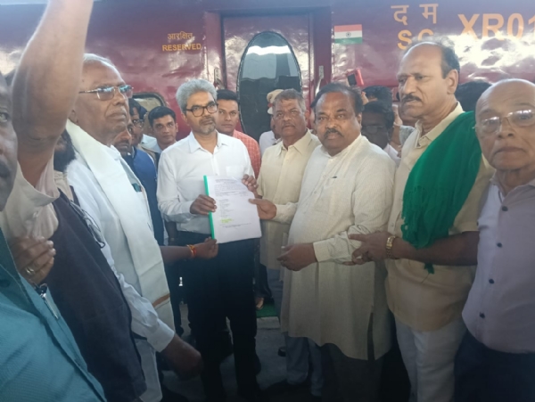 ಬಳ್ಳಾರಿ - ಗುಂತಕಲ್ಲು ರೈಲುಗಳ ಸಂಚಾರಕ್ಕೆ ಮನವಿ