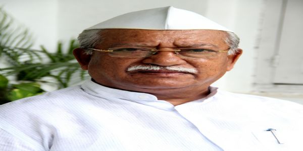 ರಾಜ್ಯ ಸರ್ಕಾರವನ್ನು ವಿಸರ್ಜನೆ ಮಾಡಿದರೆ ರಾಜ್ಯಕ್ಕೆ ಒಳಿತು : ರಮೇಶ ಜಿಗಜಿಣಗಿ