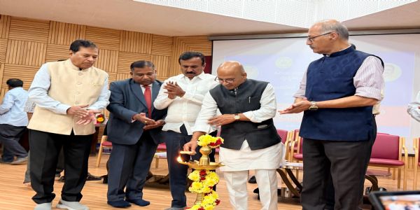 60 ವರ್ಷ ಮೇಲ್ಪಟ್ಟ ಪತ್ರಕರ್ತರಿಗೆ ಚಿಕಿತ್ಸೆಯಲ್ಲಿ ಶೇ.75ರಷ್ಟು ರಿಯಾಯಿತಿ : ಡಾ. ಶರಣಪ್ರಕಾಶ ಪಾಟೀಲ್‌