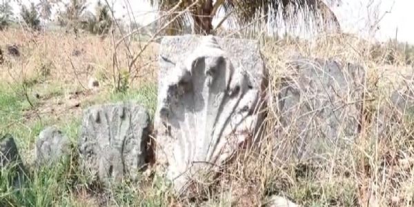 ಲಕ್ಕುಂಡಿ ಜಮೀನಿನಲ್ಲಿ ಘಟಸರ್ಪ ಶಿಲೆ ಪತ್ತೆ