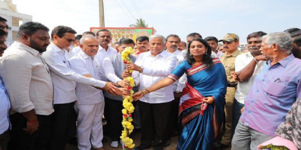 –ಚತುಷ್ಪಥ ರಸ್ತೆ ಅಭಿವೃದ್ಧಿಗೆ ಸಚಿವ ಸೋಮಣ್ಣ ಚಾಲನೆ