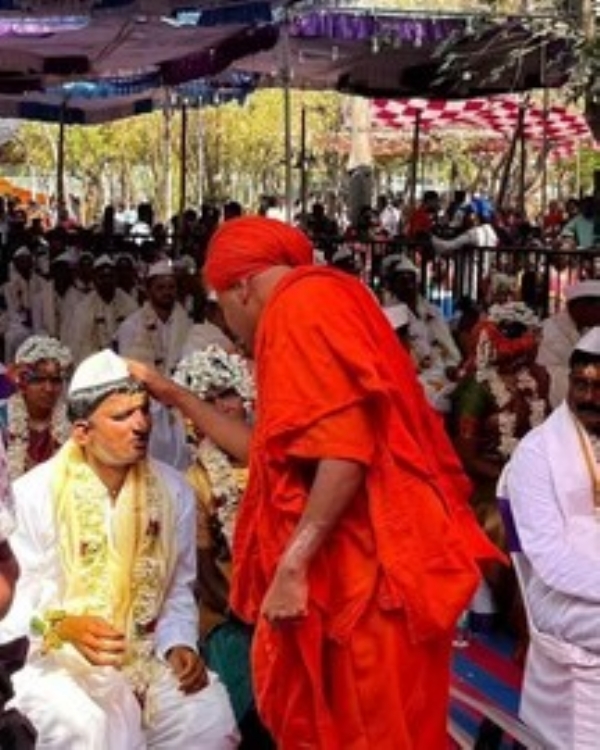 ಗುರುವಿಗೆ ಗುರುವಾದ ಶ್ರೀ ಗವಿಸಿದ್ಧೇಶ್ವರರು