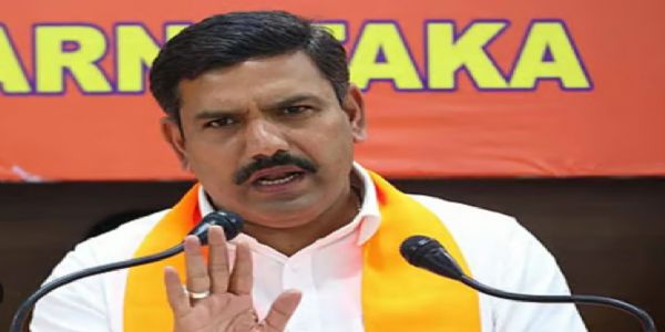 ಹುಬ್ಬಳ್ಳಿ ಘಟನೆ ; ನಾಗರಿಕ ಸಮಾಜ ತಗ್ಗಿಸುವ ಕೃತ್ಯ : ವಿಜಯೇಂದ್ರ