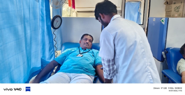 ಗವಿಮಠ : ಮೂರು ದಿನದಲ್ಲಿ 91 ಜನ ರಕ್ತದಾನ ಗವಿಮಠ : ಮೂರು ದಿನದಲ್ಲಿ 91 ಜನ ರಕ್ತದಾನ