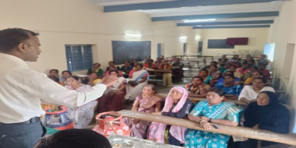 ಸುಗಟೂರು ಹೋಬಳಿ ಶಾಲೆಗಳ ಅಕ್ಷರದಾಸೋಹ ಸಿಬ್ಬಂದಿಗೆ ಕಾರ್ಯಾಗಾರ