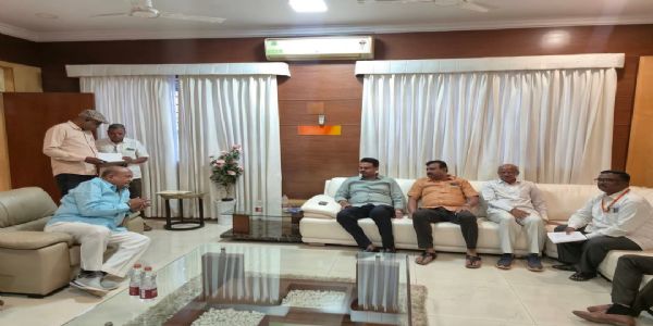 ರಾಯಣ್ಣ ವಸ್ತು ಸಂಗ್ರಾಲಯ ಉದ್ಘಾಟನೆ ಕುರಿತು ಸಭೆ