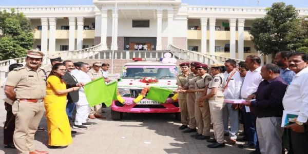 ಅಕ್ಕ ಪಡೆ ಯೋಜನೆಗೆ ಸಚಿವ ಮುನಿಯಪ್ಪ ಚಾಲನೆ