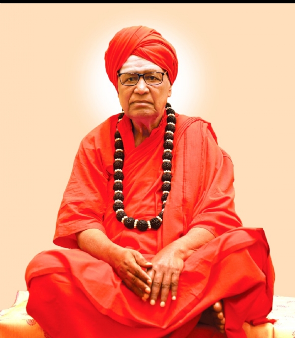 ಬಳ್ಳಾರಿ : ಕೊಟ್ಟೂರು ಸ್ವಾಮಿ ಮಠದಲ್ಲಿ ಎರೆಡು ದಿನಗಳ ಧಾರ್ಮಿಕ ಕಾರ್ಯಕ್ರಮಗಳು ಬಳ್ಳಾರಿ : ಕೊಟ್ಟೂರು ಸ್ವಾಮಿ ಮಠದಲ್ಲಿ ಎರೆಡು ದಿನಗಳ ಧಾರ್ಮಿಕ ಕಾರ್ಯಕ್ರಮಗಳು