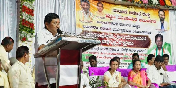 ಅಮೀನಗಡದಲ್ಲಿ ‘ಪ್ರಜಾಸೇವಾ ಆಂದೋಲನ’: ಜನರ ಸಮಸ್ಯೆಗಳಿಗೆ ಸ್ಥಳದಲ್ಲೇ ಸ್ಪಂದಿಸಲು ಆಡಳಿತದ ಹೆಜ್ಜೆ