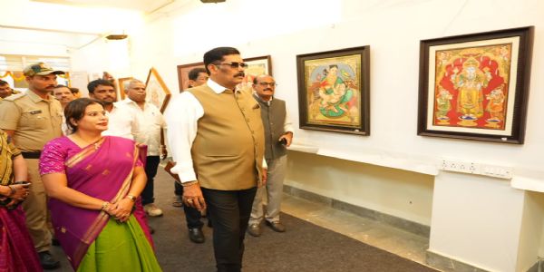ಕರಕುಶಲ ಕಲಾವಿದರ ಸೃಜನಶೀಲತೆಗೆ ಪ್ರದರ್ಶನಗಳು ಉತ್ತಮ ವೇದಿಕೆ: ಶಿವರಾಜ್ ತಂಗಡಗಿ