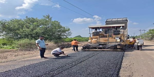 ಅಂಕಲಗಿ–ಹೊನ್ನಳ್ಳಿ ಸಂಪರ್ಕ ರಸ್ತೆಯ ಸುಧಾರಣೆ ಕಾಮಗಾರಿ ಶೀಘ್ರ ಪೂರ್ಣ