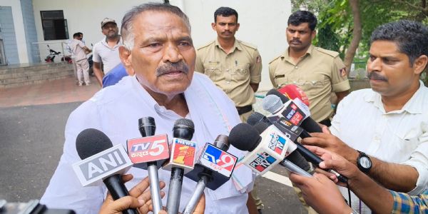 ಜ್ಞಾನೇಶ್ ಕುಮಾರ್ ಮೋದಿ ಸರ್ಕಾರದ ವಿರುದ್ಧ ಮಾಫಿ ಸಾಕ್ಷಿಯಾಗಲಿ: ಕೆ. ಎಂ. ಶಿವಲಿಂಗೇಗೌಡ