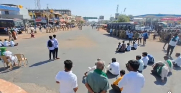 ಕಂಬು ಬೆಲೆಗಾರರ ಹೋರಾಟ ಕಂಬು ಬೆಲೆಗಾರರ ಹೋರಾಟ