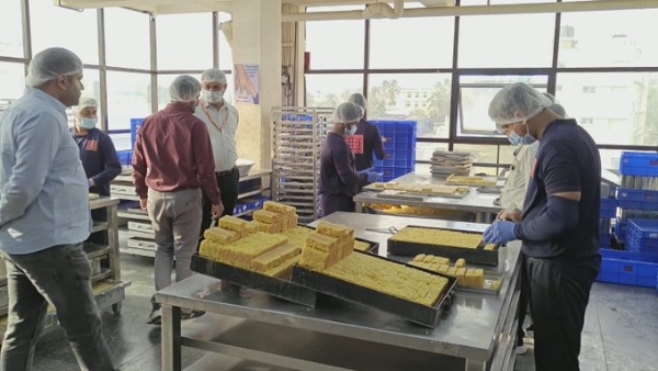 Karnataka-Food-Safety-Inspection-Sweet-Shops-Adulteration-125-Samples-Tested