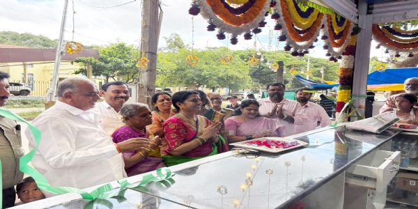 ಕೋಲಾರದಲ್ಲಿ ನಂದಿನಿ ಹಾಲಿನ ಮಳಿಗೆ ಉದ್ಘಾಟನೆ