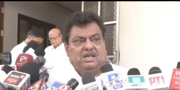ಕಬ್ಬು ಹೋರಾಟಗಾರರು ಸಿಎಂ ಭೇಟಿಗೆ ಗೌರವ ನೀಡಿ, ಸಮಿತಿಗೆ ಕಾಲಾವಕಾಶ ನೀಡಬೇಕು: ಸಚಿವ ಎಂ.ಬಿ. ಪಾಟೀಲ