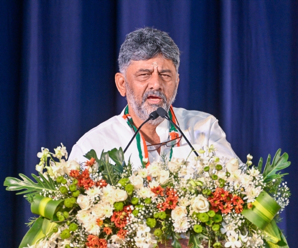 DK-Shivakumar-welcomes-ECI-order-on-voter-list-reverification-targets-BJP-over-Form-7-applications