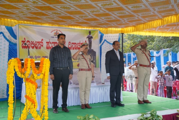 ಪೊಲೀಸ್ ಮತ್ತು ನ್ಯಾಯಾಂಗ ಪರಸ್ಪರ ಪೂರಕವಾಗಿ ಕಾರ್ಯನಿರ್ವಹಿಸಿ :  ನ್ಯಾಯಾಧೀಶ ಸಿದ್ದಲಿಂಗ ಪ್ರಭು