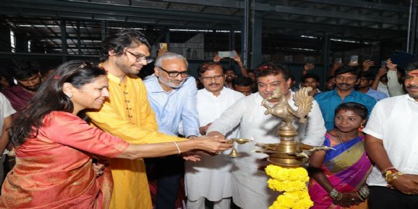 ಕೋಲಾರದಲ್ಲಿ ಜಗತ್ತಿನ ಅತಿ ದೊಡ್ಡ ಪರಿಸರ ಸ್ನೇಹಿ ಪ್ಲಂಬಿ0ಗ್ ಪೈಪ್ ಉತ್ಪಾದನಾ ಘಟಕ ಆರಂಭ