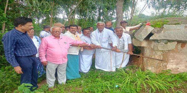 ಯಲವಾರದಲ್ಲಿ ಶ್ರೀ ಅಕ್ಕೋಜಮ್ಮನವರ ದೇವಾಲಯದ ಜೀರ್ಣೋದ್ಧಾರಕ್ಕೆ ಚಾಲನೆ