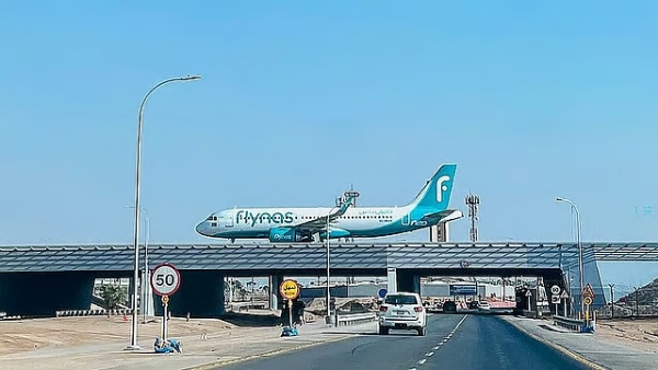 Riyadh-Airport-Partially-Reopens-Amid-Houthi-Threats