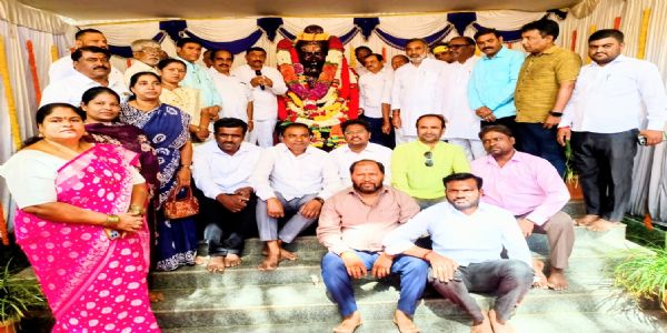 ಹುಬ್ಬಳ್ಳಿಯಲ್ಲಿ ಮಹರ್ಷಿ ವಾಲ್ಮೀಕಿ ಜಯಂತಿ ಆಚರಣೆ