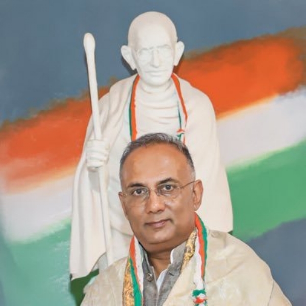 ದಿನೇಶ್ ಗುಂಡೂರಾವ್ ಫೈಲ್ ಪೋಟೋ