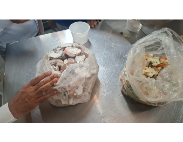 Food safety officers raid hotels, bakeries in Bellary