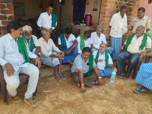 farmers-protest-at-cesc-office-over-pump-set-power-connection-delay