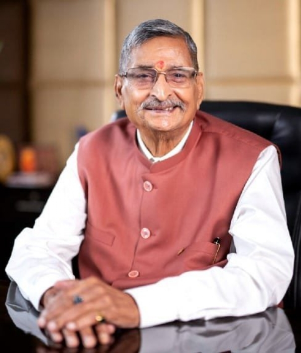 पूर्व राज्यसभा सदस्य और प्रसिद्ध समाजसेवी रविंद्र किशोर सिन्हा (फाइल फोटो)