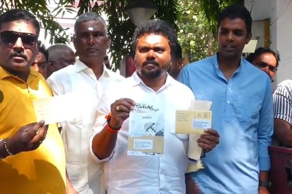 Mysuru-Postcard-Campaign-Against-Yathindra-Remarks-on-Royal-Family Mysuru-Postcard-Campaign-Against-Yathindra-Remarks-on-Royal-Family