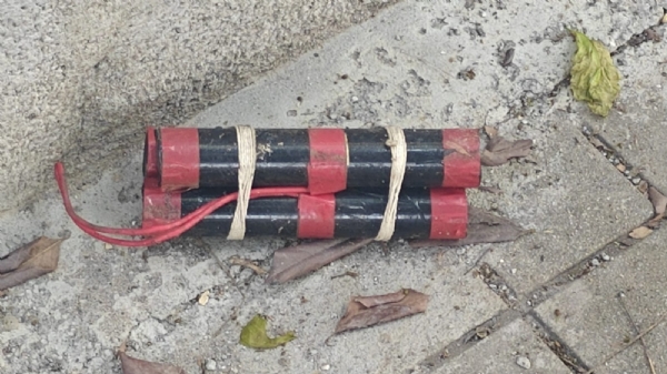 Suspicious-Explosive-Like-Object-Found-Near-Sonehalli-Circle-Bengaluru