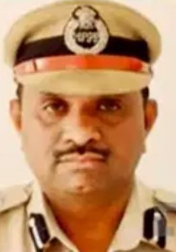 fake-documents-prisoner-release-case-wife-reveals-jail-officials-scam
