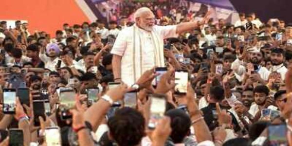 ಸೇವಾ ಸಂಕಲ್ಪ ಕಾರ್ಯಕ್ರಮ: ವಾರಾಣಸಿ, ವಡನಗರದಲ್ಲಿ ದಿಗ್ಗಜ ನಾಯಕರ ಸಮಾವೇಶ