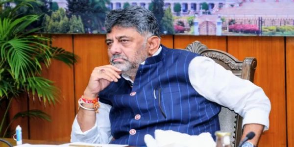ಸಚಿವರ ಮೇಲೆ ವಿಪಕ್ಷಗಳಿಂದ ಸ್ಟಿಂಗ್ ಆಪರೇಷನ್? ಸಂಪುಟ ಸಭೆಯಲ್ಲೇ ಮಂತ್ರಿಗಳಿಗೆ ಸಿಎಂ ಡಿಕೆಶಿ ಎಚ್ಚರಿಕೆ