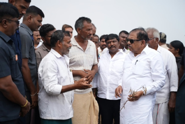 ರಾಜ್ಯದಲ್ಲಿ ಶೇ.90ರಷ್ಟು ಬೆಳೆ ಹಾನಿ; ಕೇಂದ್ರದ ನೆರವಿಗೆ ಕಾಯದೆ ಮೊದಲ ಕಂತಿನ ಪರಿಹಾರ ನೀಡಲು ಕ್ರಮ