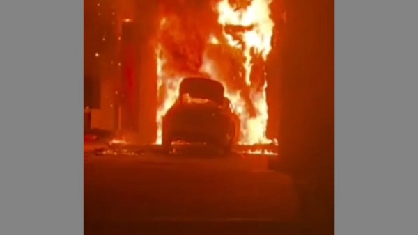 jaguar-car-crashes-into-petrol-bunk-in-attibele-catches-fire
