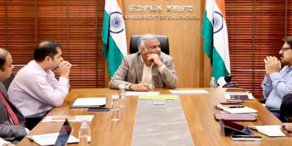 ಕರ್ನಾಟಕದಲ್ಲಿ ಡಿಜಿಟಲ್ ಕ್ರಾಂತಿಗೆ ಸಿದ್ಧತೆ: ಎಐ, ಡೇಟಾ ಸೆಂಟರ್ಗಳಿಗೆ ಆದ್ಯತೆ