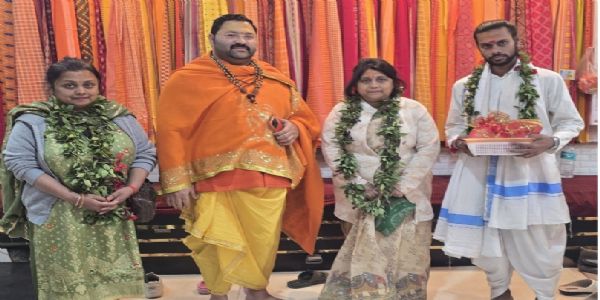 ವಿಂಧ್ಯಧಾಮದಲ್ಲಿ ನೇತಾಜಿ ಕುಟುಂಬದ ರಾಜಶ್ರೀ ಚೌಧರಿ ಪೂಜೆ