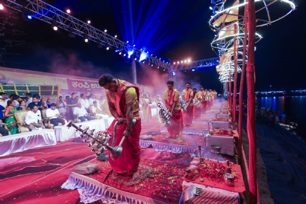 ಕಂಪ್ಲಿ ಉತ್ಸವ: ವೈಭವದ ತುಂಗಾರತಿ