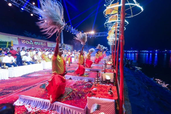 ಕಂಪ್ಲಿ ಉತ್ಸವ: ವೈಭವದ ತುಂಗಾರತಿ