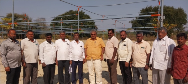 ಕೋಲಾರ ತಾಲ್ಲೂಕಿನ ವಡಗೂರು ಸಂತೆ ಮೈದಾನದಲ್ಲಿ ಫೆಬ್ರವರಿ ೧೯ ರಂದು ನಡೆಯಲಿರುವ ಕಾಂಗ್ರೆಸ್ ಸಮಾವೇಶದ ಸಿದ್ಧತೆಯನ್ನು ಮಾಜಿ ಶಾಸಕ ಎಂ.ನಾರಾಯಣಸ್ವಾಮಿ ಪರಿಶೀಲಿಸಿದರು.