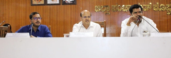 ಜಿಲ್ಲೆಯ ಅಭಿವೃದ್ಧಿಗೆ ಪೂರಕವಾಗಿ ಯೋಜನೆ ತಯಾರಿಸಿ: ಸಚಿವ ಶಿವರಾಜ ತಂಗಡಗಿ