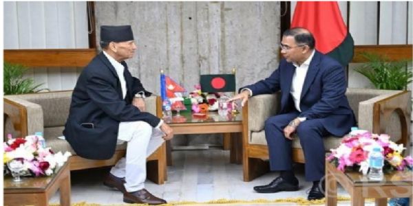 ಬಾಂಗ್ಲಾ ಪ್ರಧಾನಿ ಭೇಟಿಯಾದ ನೇಪಾಳ ವಿದೇಶಾಂಗ ಸಚಿವ