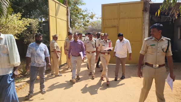 ಆಂಧ್ರದ ಇಬ್ಬರ ಬಂಧನ ; 110 ಕೆಜಿ ಶ್ರೀಗಂಧ ವಶ