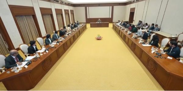 ತಂತ್ರಜ್ಞಾನ ವಲಯದ ಪ್ರಮುಖರೊಂದಿಗೆ ಪ್ರಧಾನಿ ಸಂವಾದ